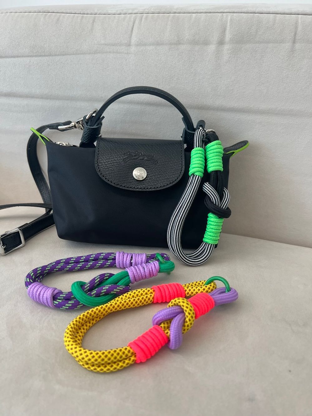 업투머치 [3컬러] 로프 키링 가방키링 가방꾸미기 백꾸 폰꾸